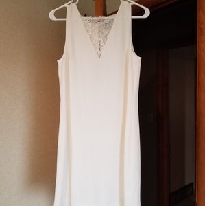 White shift dress with Lace Size 6 H&M